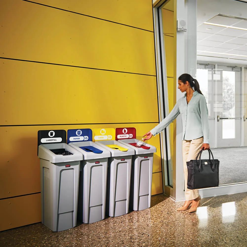 ESTACIÓN DE RECICLAJE SLIM JIM® 33 GAL