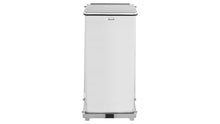 Contenedor de acero inoxidable Defenders Rubbermaid 13 gal.